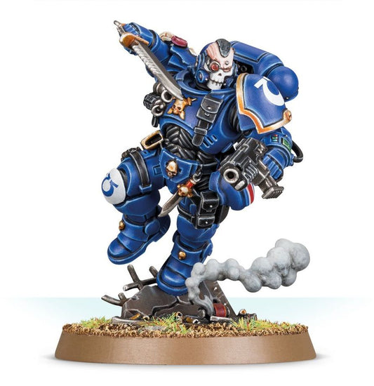Primaris Lieutenant in Reiver Armour – Warhammer 40K Miniature