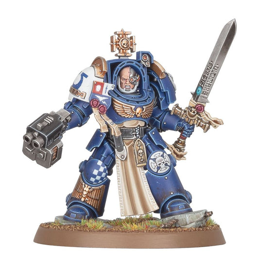 Warhammer 40K Space Marines Captain in Terminator Armour