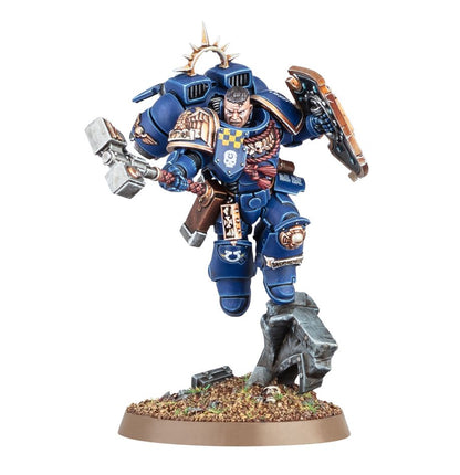 Warhammer 40K Space Marines Captain with Jump Pack & Relic Shield