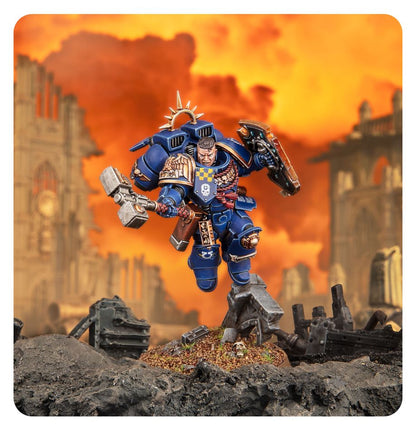 Warhammer 40K Space Marines Captain with Jump Pack & Relic Shield